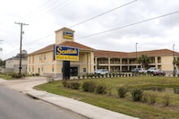 Scottish Inns & Suites Bay City, TX