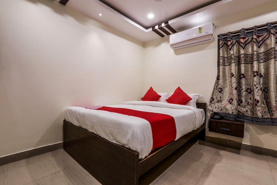 OYO Harsha Residency Near Nexus Hyderabad, Kukatpally, Hyderabad