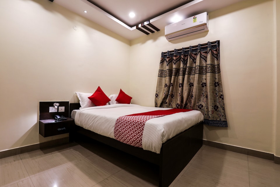 OYO Harsha Residency Near Nexus Hyderabad, Kukatpally, Hyderabad