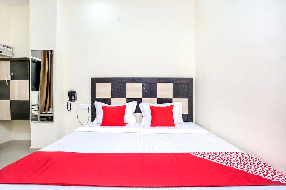 OYO 14926 AK residency, Golden Temple Road Amritsar, Amritsar