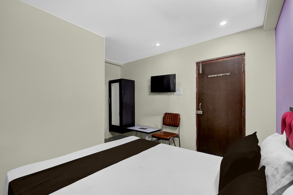 Hotel O Visakhapatnam Railway Junction Formerly Kesava Residency, Transit Vizag, Visakhapatnam