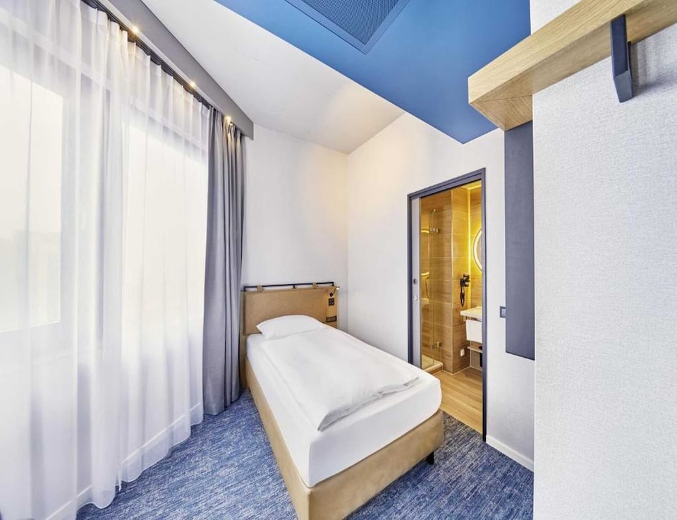 Sunday Hotel Düsseldorf Seestern, Dusseldorf, Dusseldorf