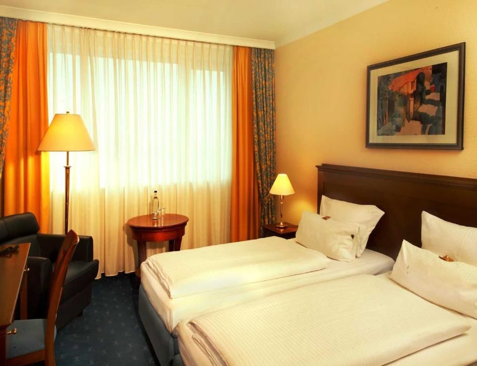 Sunday Hotel Kassel, Kassel, Kassel