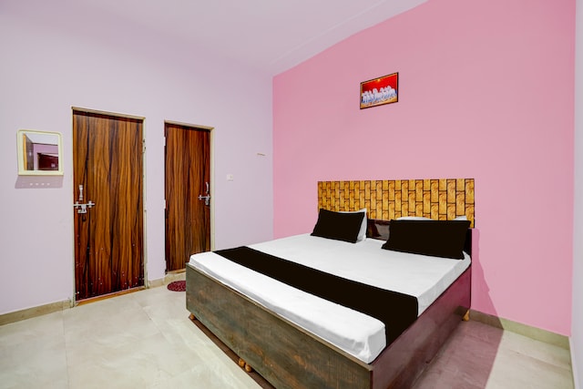 Spot On Neemrana Guest House & Pg
