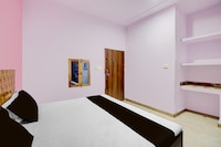 Spot On Neemrana Guest House & Pg