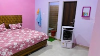 Spot On Neemrana Guest House & Pg