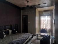 Spot On  Golden Resort 