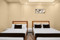 Hotel O Shivaksh pink palace 