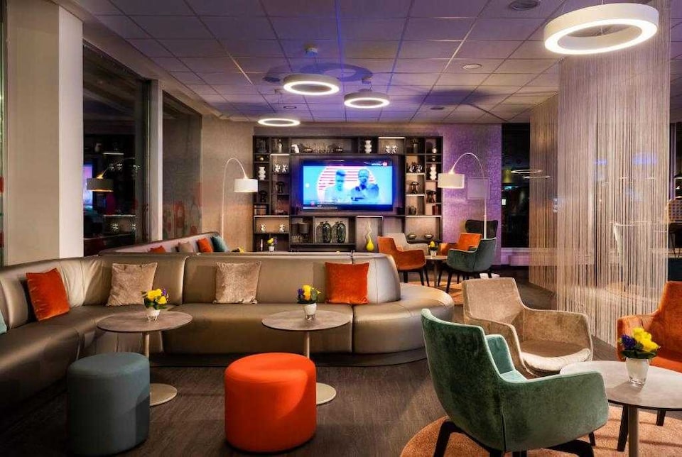 Dorint am Main Taunus Zentrum Frankfurt/Sulzbach by Sunday Hotels, Frankfurt2, Frankfurt Am Main