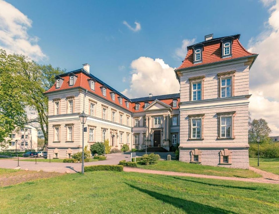 Hotel Schloss Neustadt Glewe by Sunday Hotels, Neustadt-Glewe, Neustadt-Glewe