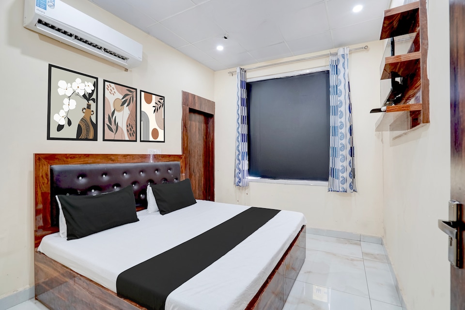 Hotel O Star Light, Rohtak, Rohtak