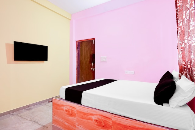 Hotel O MH 40