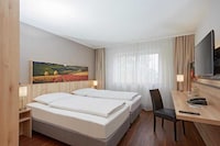 H+ Hotel Stuttgart Herrenberg by Sunday Hotels