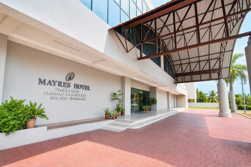 Palette - Kota Tinggi Mayres Hotel, Kota Tinggi, Kota Tinggi