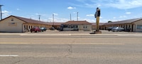 Americana Motel Tucumcari Route 66