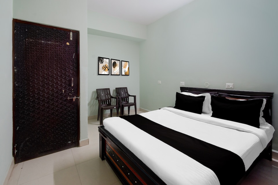 Hotel O SLN Gachibowli Formerly Laxmi Residency, Gachibowli, Hyderabad