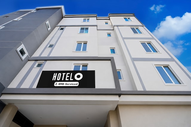 Hotel O SLN Gachibowli Formerly Laxmi Residency