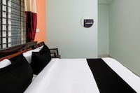 Hotel O SLN Gachibowli Formerly Laxmi Residency