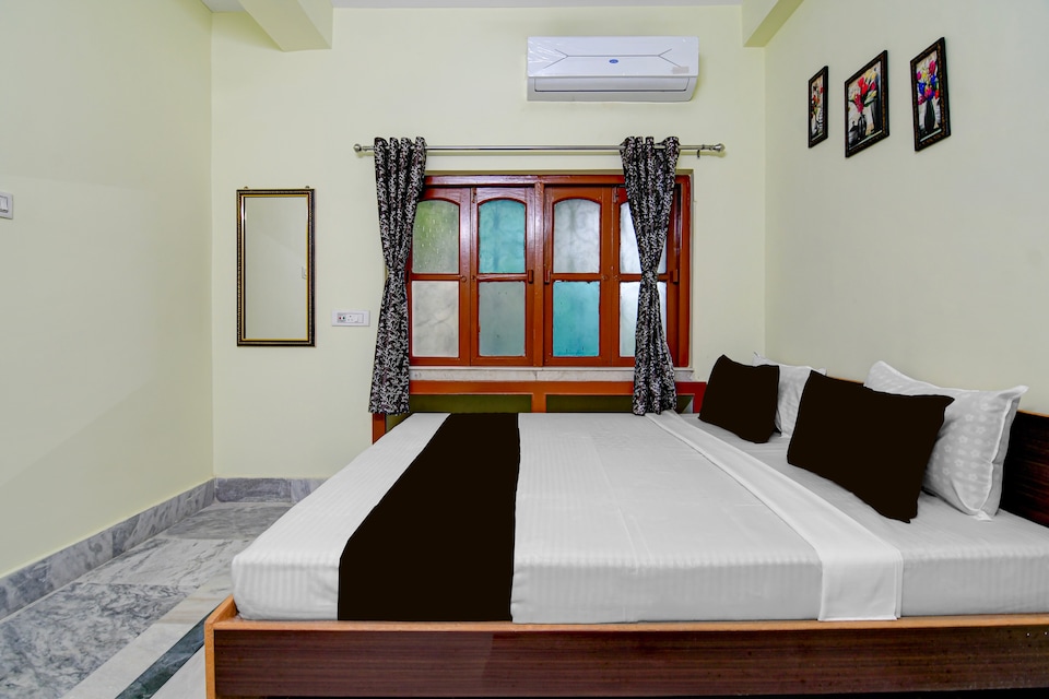SPOT ON COZY NEST GUEST HOUSE, Ruby Hospital Kolkata, Kolkata