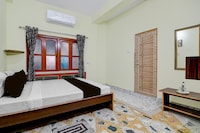 SPOT ON COZY NEST GUEST HOUSE