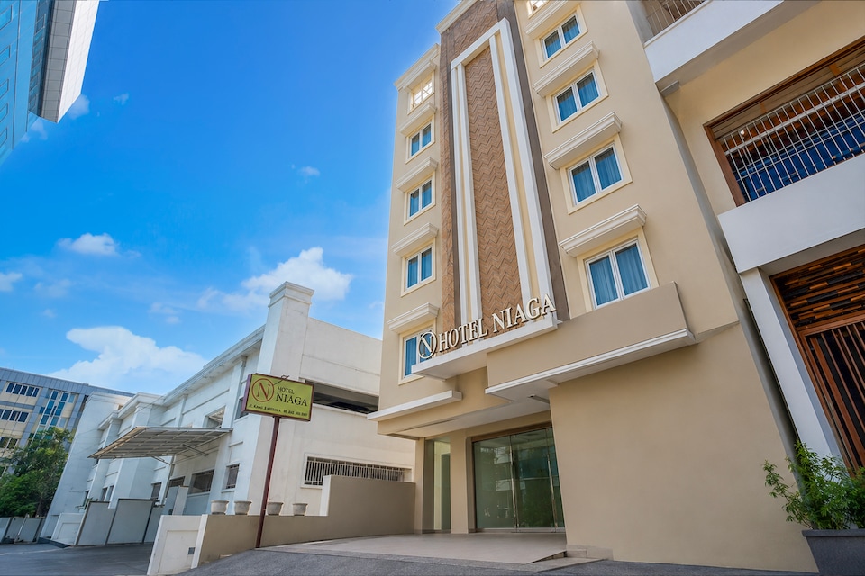 Townhouse Oak Hotel Niaga Surabaya, Surabaya, Surabaya