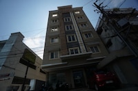 Townhouse Oak Hotel Niaga Surabaya