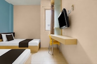 Townhouse Oak Hotel Niaga Surabaya