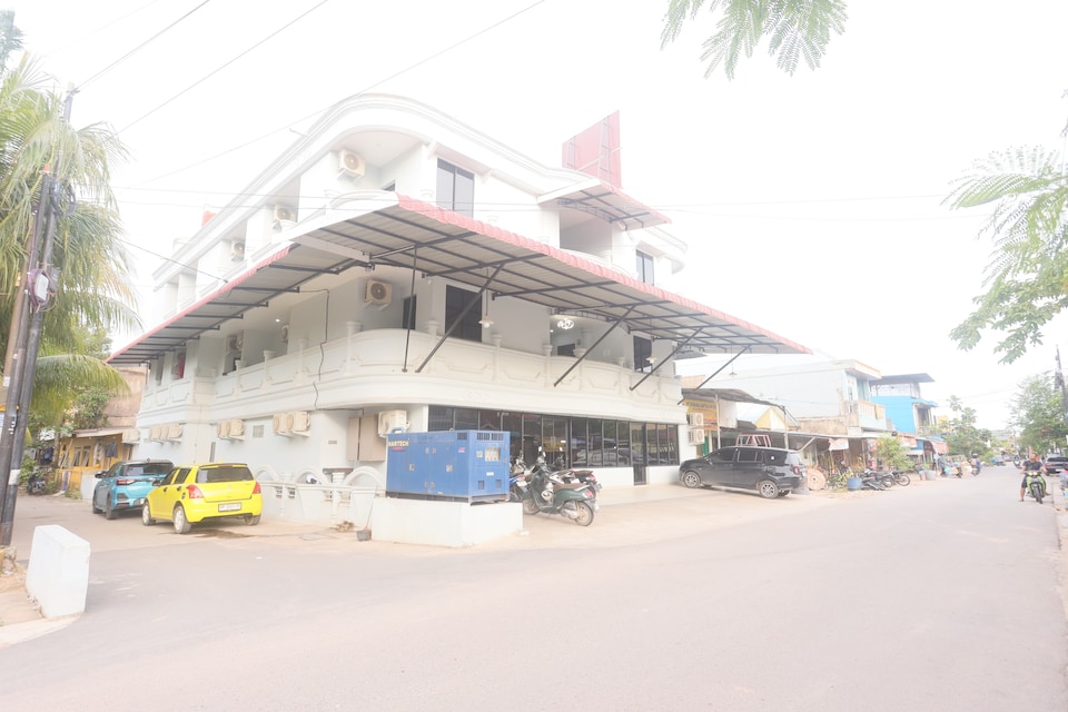 Collection O near Pasar Aviari formerly Haruasa Inn, Batu Aji, Batam
