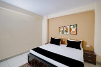 Hotel O M3M Paradise