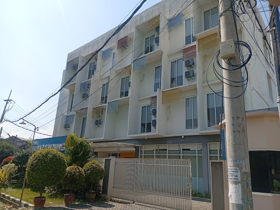 Townhouse Oak Hotel Damar Kurung, Gresik, Gresik