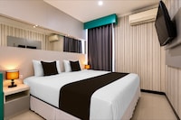 Townhouse Oak Hotel Damar Kurung