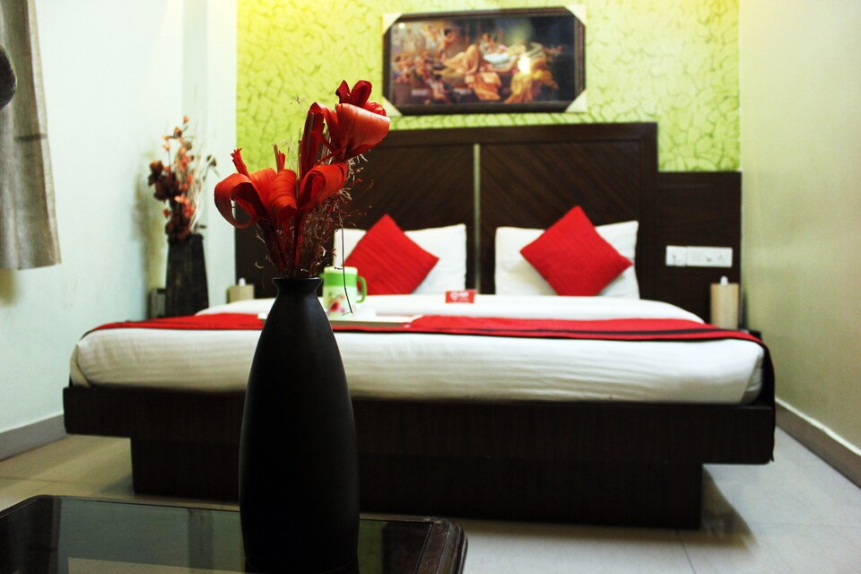 OYO 517 Hotel Star View, Paharganj Delhi, Delhi