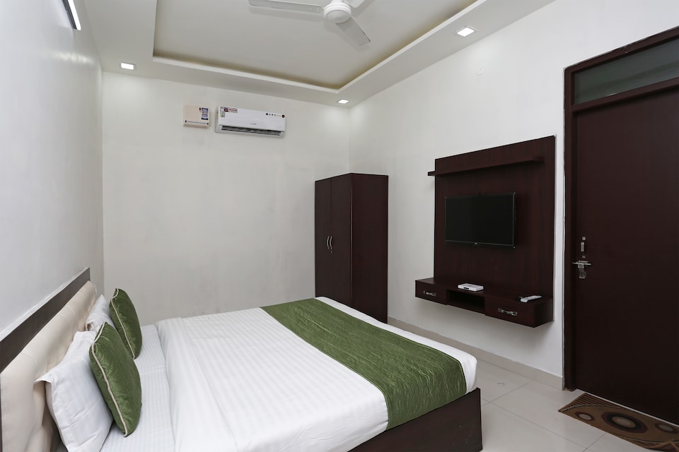 OYO C D Guest House, Patiala, Patiala