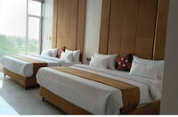 Hotel O SAAN