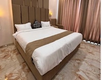 Hotel O SAAN