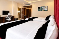 Hotel O SAAN