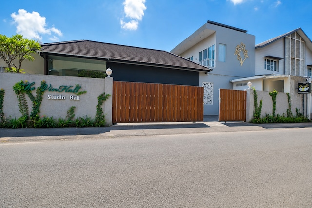 Townhouse Oak The Vinhill Studio 