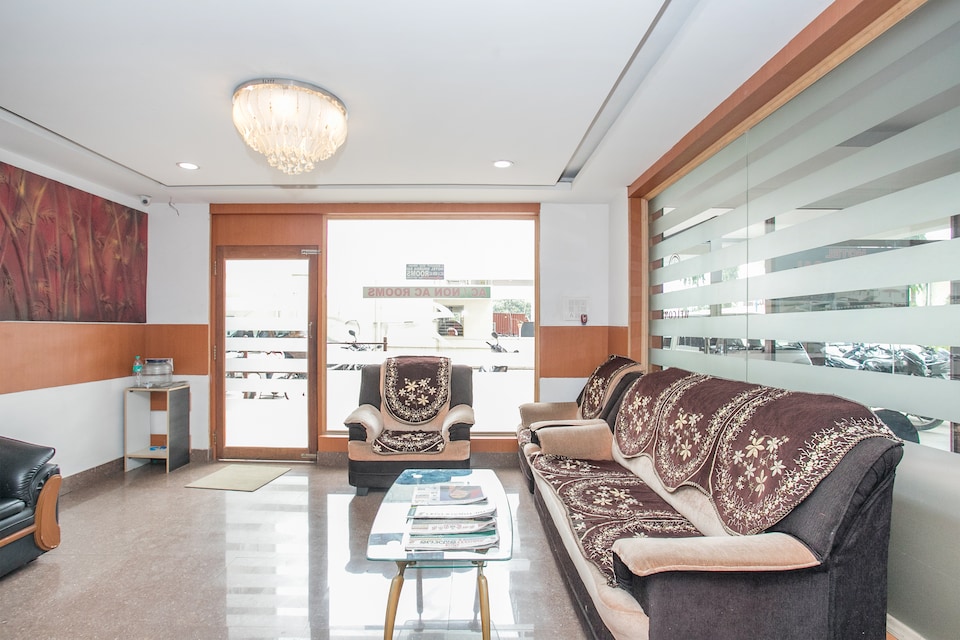 OYO 14980 Hotel Shubha Sai, Bommasandara Bangalore, Bangalore