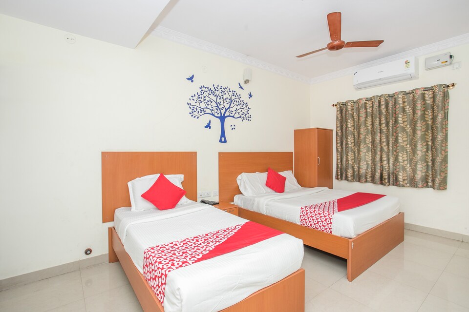 OYO 14980 Hotel Shubha Sai, Bommasandara Bangalore, Bangalore