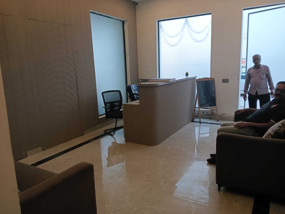 Townhouse Hotel SBG Tower A Premium Corporate Suits, Ghaziabad City, Ghaziabad