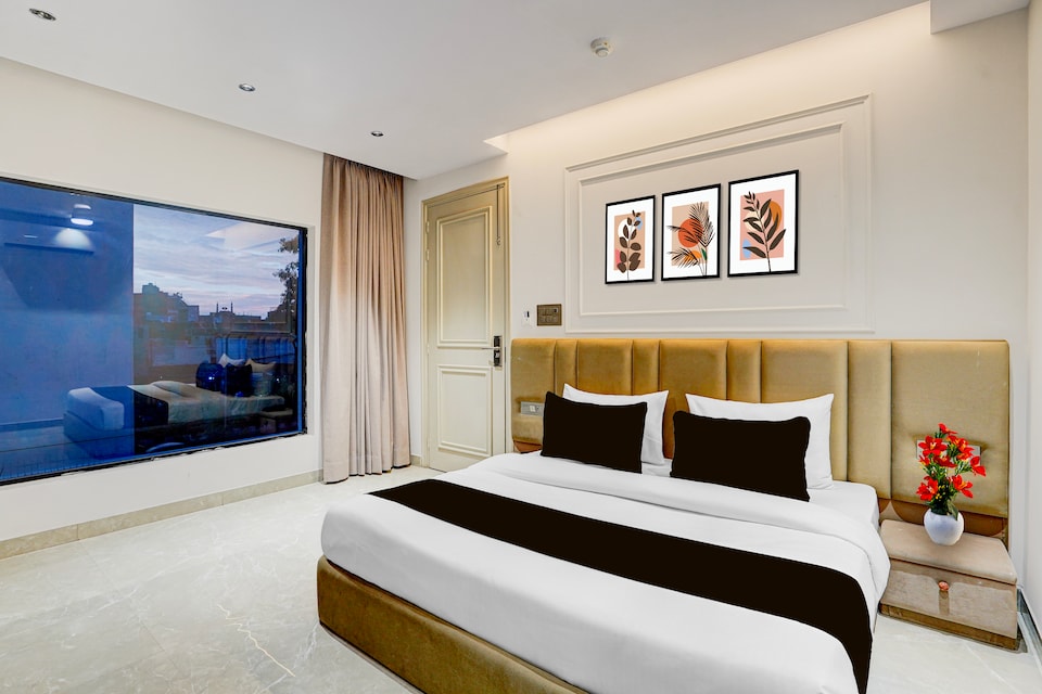 Townhouse Hotel SBG Tower A Premium Corporate Suits, Ghaziabad City, Ghaziabad