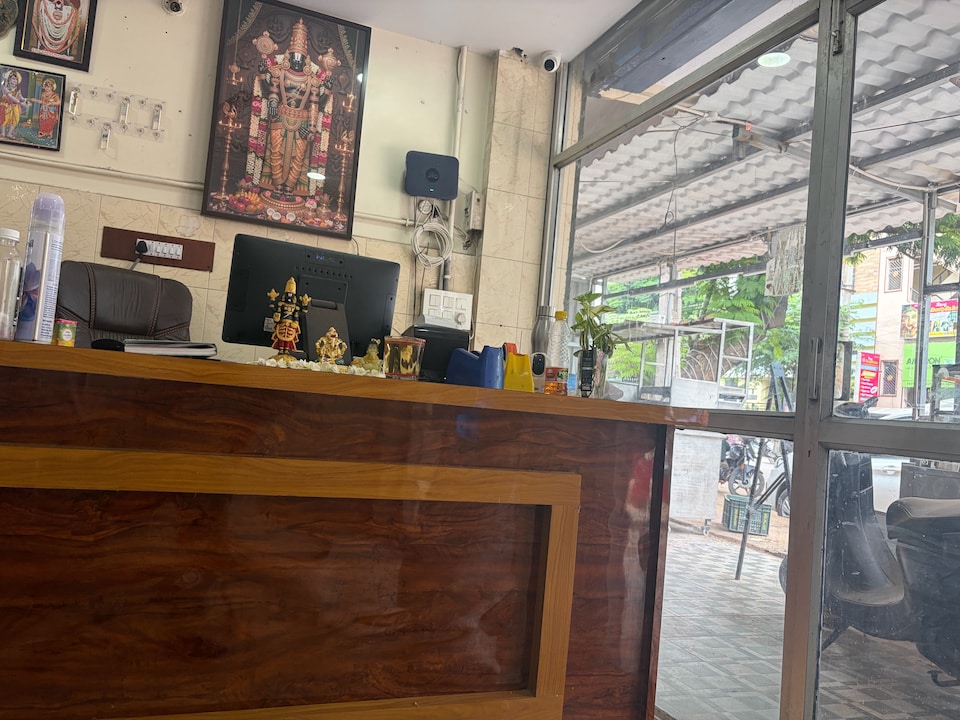 Hotel O Maa CG Stay, MVP Colony Visakhapatnam, Visakhapatnam
