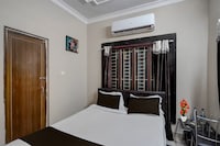 Collection O ITER Bhubaneswar Formerly Regal Stays