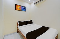 Hotel O Moonlight Luxury Rooms