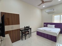 Hotel O Moonlight Luxury Rooms