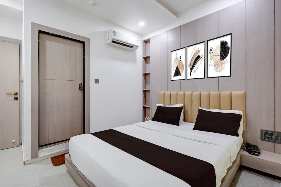 Hotel O Secure 247 Inn, Adajan, Surat