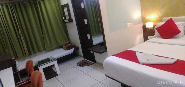Hotel O Secure 247 Inn