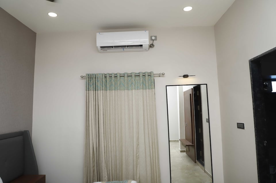 SPOT ON  HOTEL SAMRAT LODGE, Chandrapur, Chandrapur