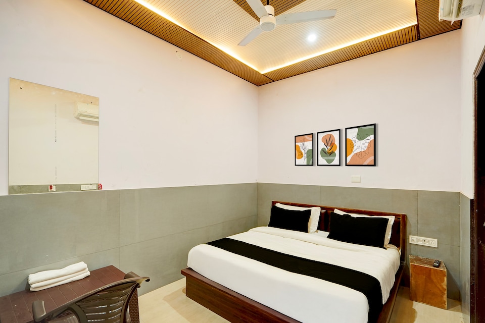 Hotel O Jaishree Hotel, Sikar Road Jaipur, Jaipur