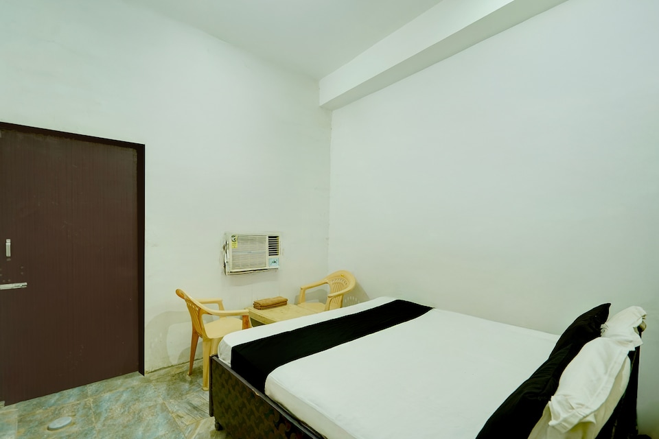 Hotel O CHOUDHARY GUEST HOUSE, Alwar, Alwar